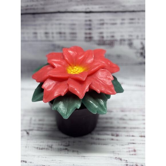 Home Reflections Poinsettia Flower Wax Luminary Flameless Candle w Timer RARE - Picture 2 of 5